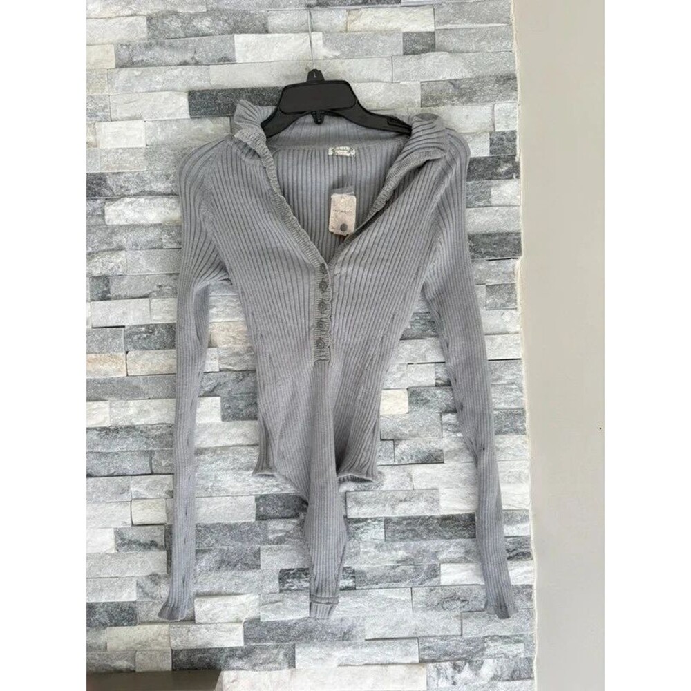 Free people intimately size small women’s long sleeve bodysuit new with tags